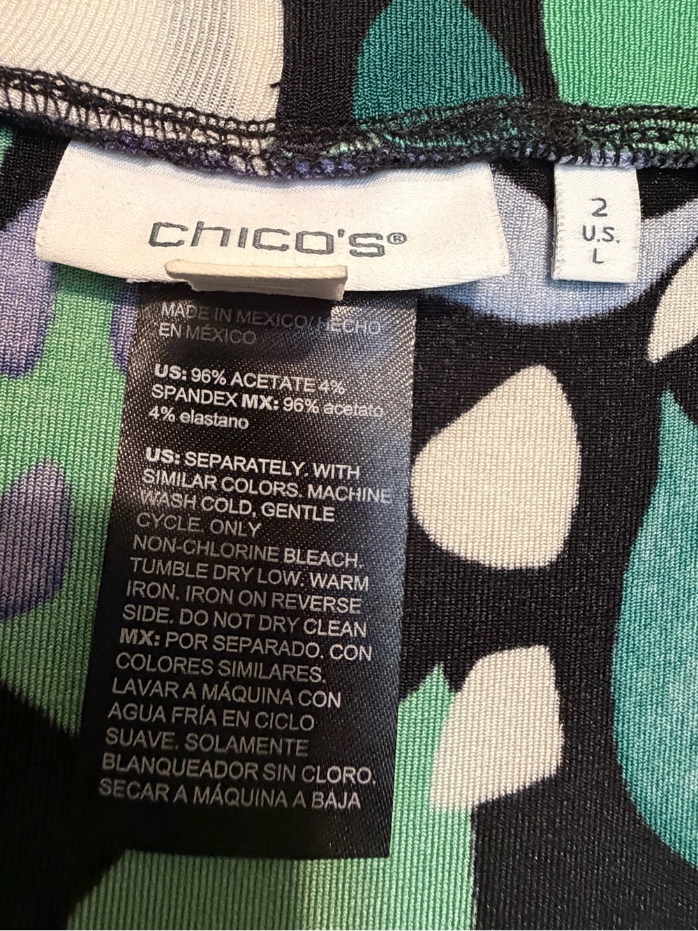 Chico's Traveler’s Skirt Size 2 Large with Teal, Green and White Abstract Print - Picture 2 of 3